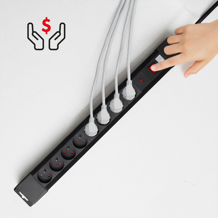 Stekkerdoos 8 contactdozen met penaarde  kinderbeveiliging Maclean MCE11