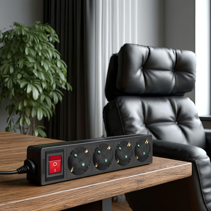 Maclean MCE194G Stekkerdoos met 4 sockets Verlengsnoer zwart Duitse type 5 m