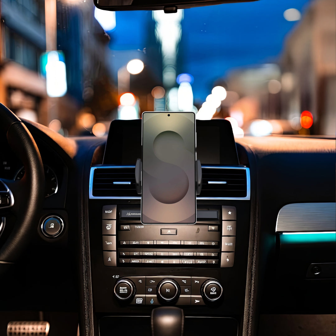 Universele houder voor mobiele telefoons met eenvoudige installatie in de CD-slot in bijna alle autos