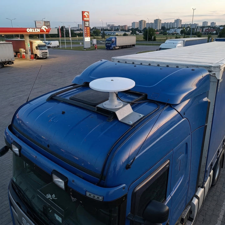 De actieve multidirectionele antenne DVB-T2 HEVC Maclean MCTV-947 -camper