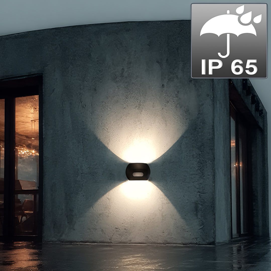 Maclean Energy MCE366 - PC+ALU, 20W (1600lm) Neutraal Witte 4000K IP65 grijze LED wandlamp met PIR sensor