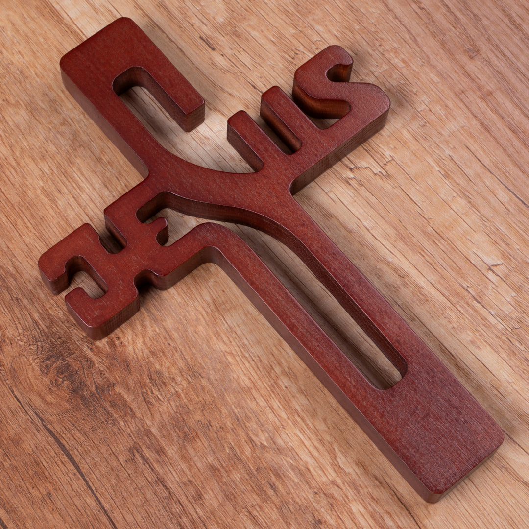 Houten hangend kruis JEZUS opschrift bruin 30x20x1.8cm