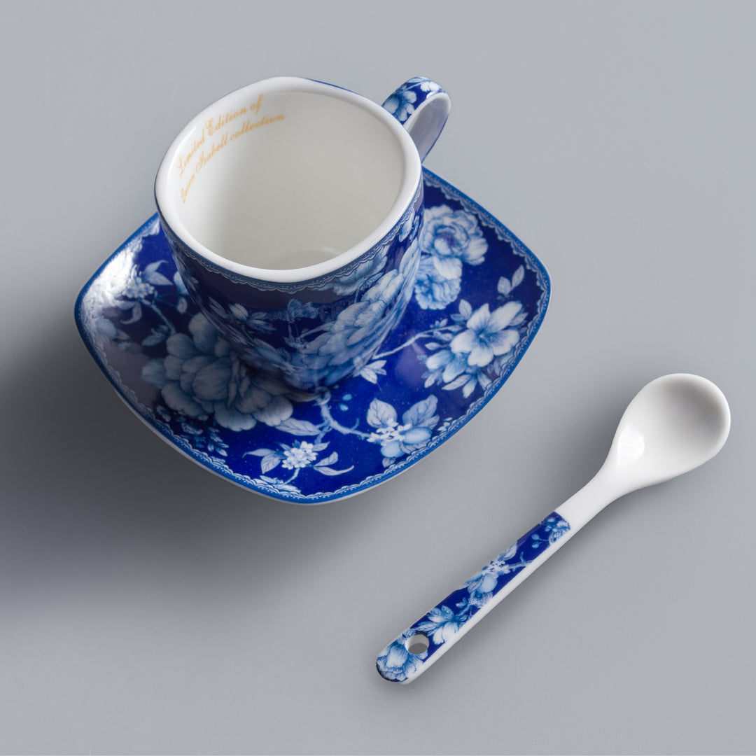 Unieke porseleinen set geïnspireerd op kunst tijdloos design