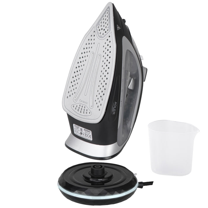 Adler snoerloos stoomstrijkijzer, keramische zoolplaat, 2800W, AD 5043