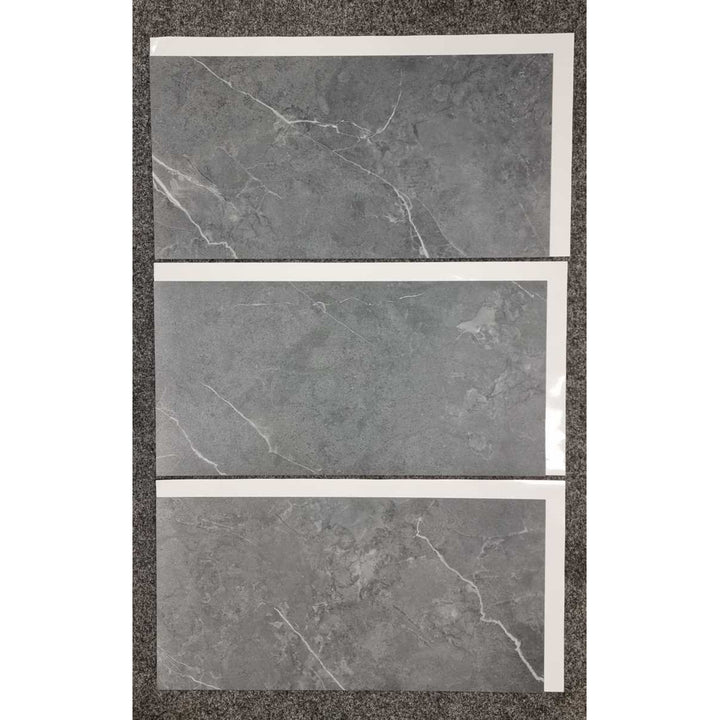 Fliesana zelfklevende wand- en vloertegels, set van 3, waterbestendig, natuursteendessin, donkergrijze kleur