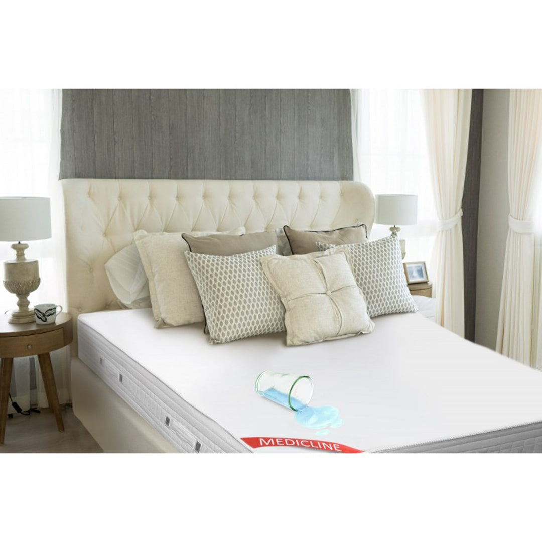 AIO FACTORY Ecco 140x200cm waterdichte matrasbeschermers, glad met elastiek AIO FACTORY Ecco 140x200cm wit