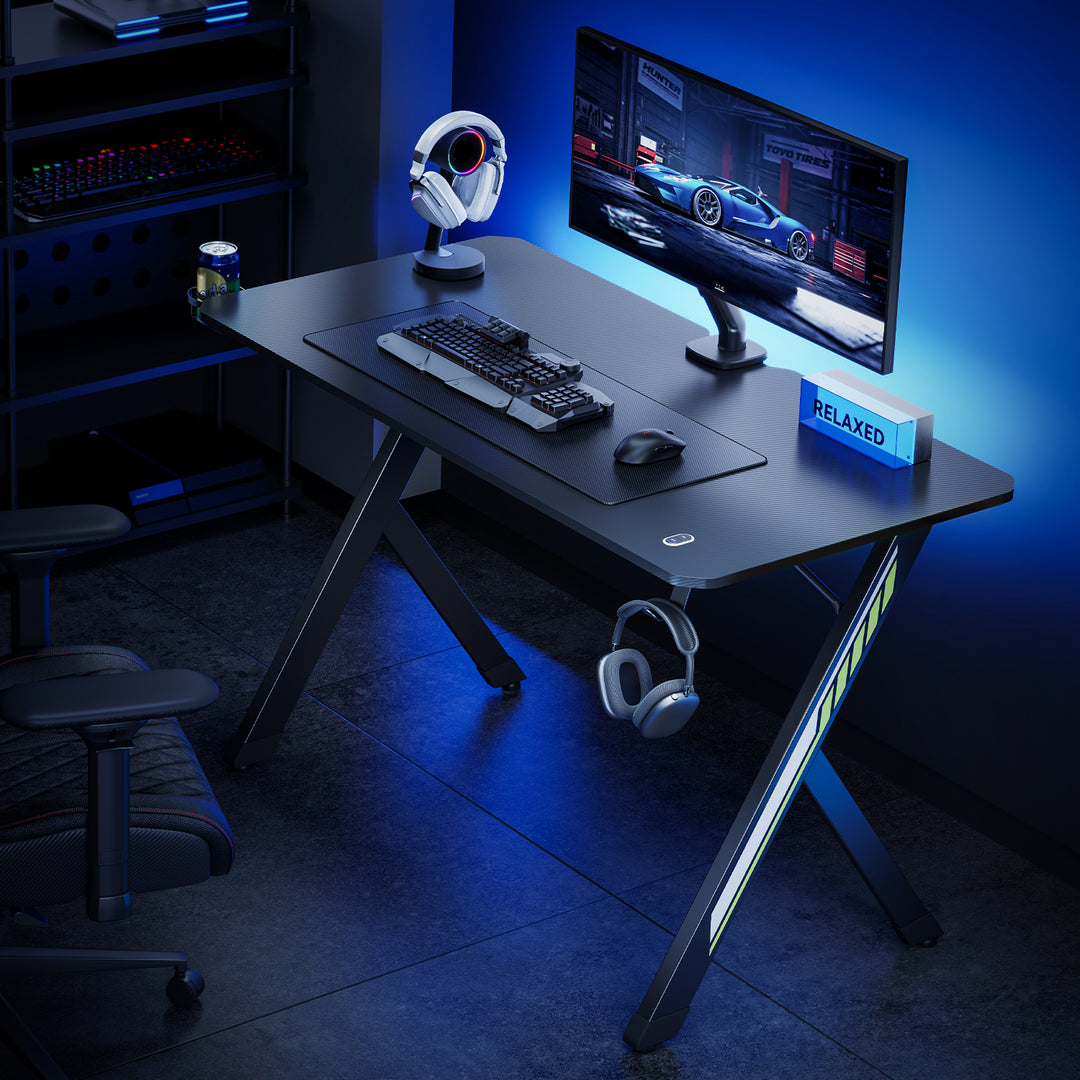 NanoRS gaming bureau, zwart, met koptelefoon- en bekerhouder, max. 75kg, afmetingen 1200x600x750mm, RS101