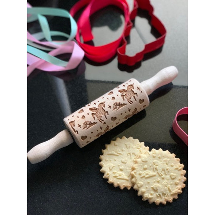 Goody Woody gegraveerde taartroller, 23,5 cm, beukenhout, eenhoornontwerp