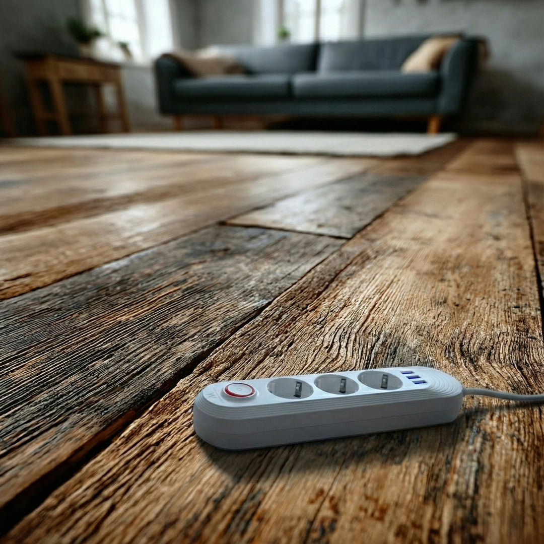 Maclean stekkerdoos, verlengkabel met 3 stopcontacten + 3xUSB, 110-240V AC 50/60Hz, 2,1A max 2500W, 1,5m, wit, MCE394 W