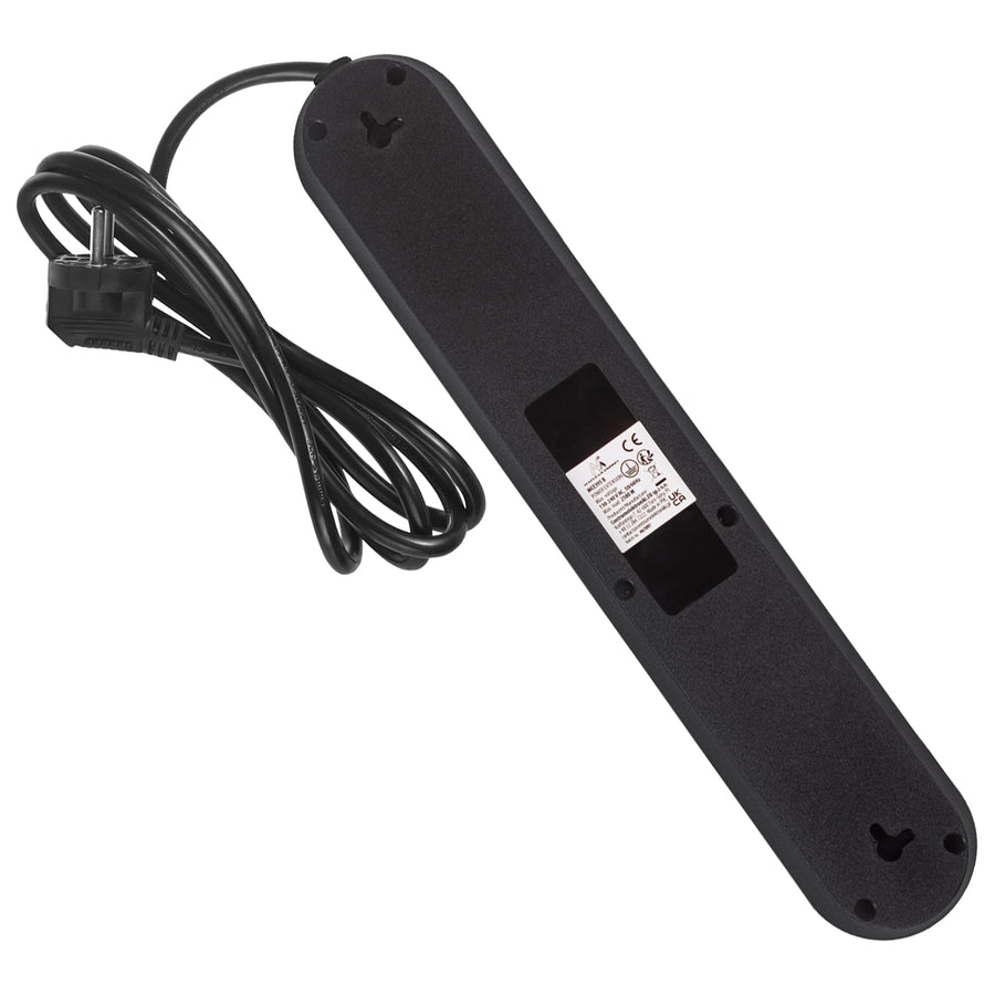 Maclean stekkerdoos, 5-polige verlengkabel + 3xUSB, 110-240V AC 50/60Hz, 2,1A max 2500W, 1,5m, zwart, MCE395 B