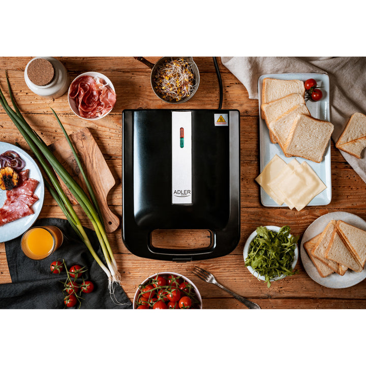 Adler AD 3055 zwart 2000 Watt tosti-apparaat voor 4 tosti's