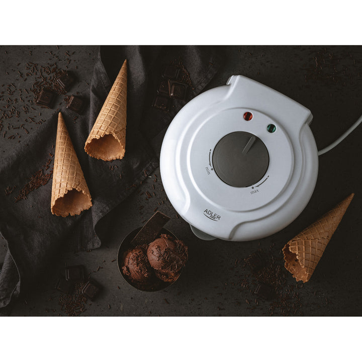 Adler wafelijzer, traploos instelbare temperatuur, 1500W, wit, AD 3038