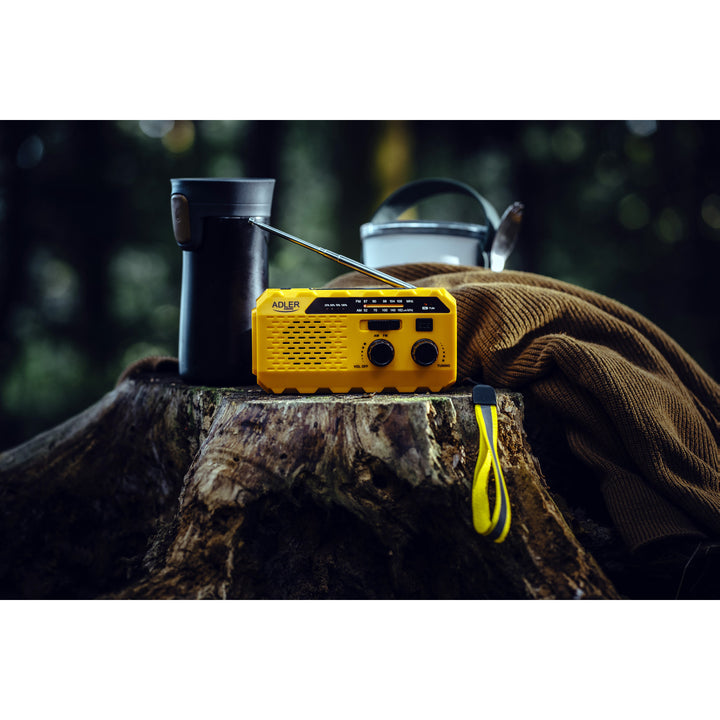 Adler radio op zonne-energie, oplaadbare batterij 1200 mAh, zaklamp, handslinger, AD 1197