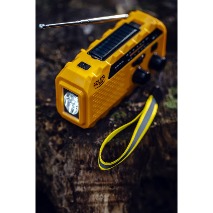 Adler radio op zonne-energie, oplaadbare batterij 1200 mAh, zaklamp, handslinger, AD 1197
