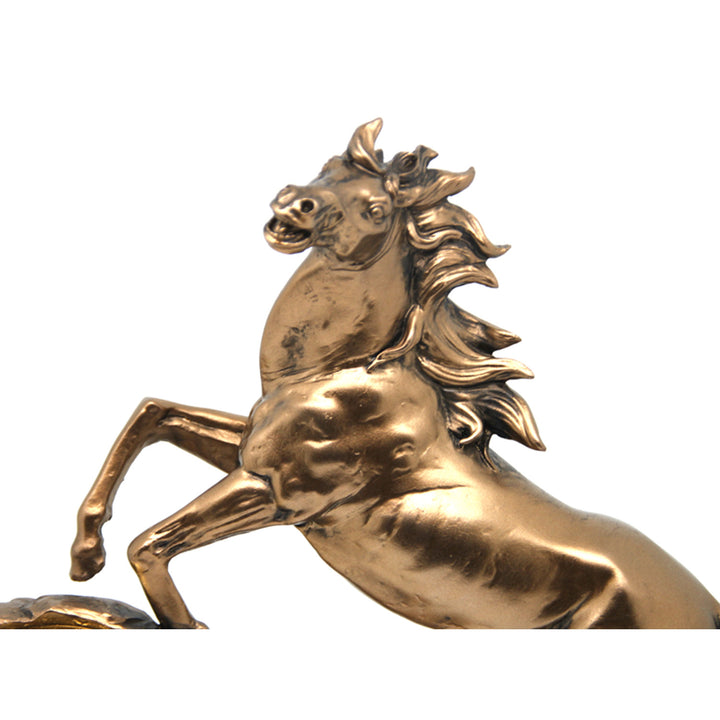 Klimmend paard beeldje, klok, bronzen sculptuur, Romeinse cijfers, Koningin Isabel