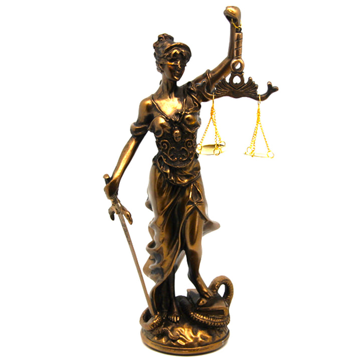 Beeldje van Temida met weegschaal en zwaard, bronzen juridische sculptuur, koningin Isabel