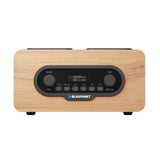 Draagbare radio van Blaupunkt, DAB+ digitale radio en FM-tuner, Bluetooth, hoofdtelefoonuitgang, USB- en microSD-speler, LCD-scherm, klok en alarmfunctie, voeding via oplaadbare USB-C-batterij, DR10CR