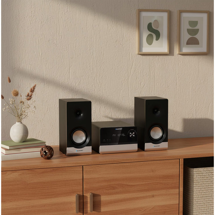 Blaupunkt Microfoon, CD, USB, FM-radio, Bluetooth, afstandsbediening, klok met alarmfunctie, MS40.2BT