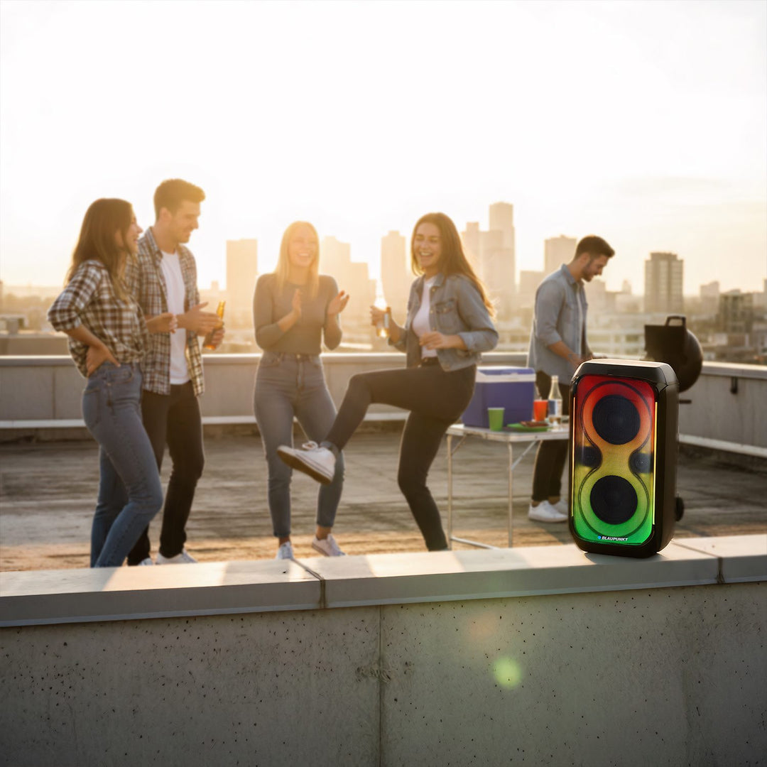 Blaupunkt Party Box-luidspreker, LED-verlichting, Bluetooth, USB en AUX, FM-radio, karaokefunctie, afstandsbediening, acculooptijd tot 18 uur, PB60X