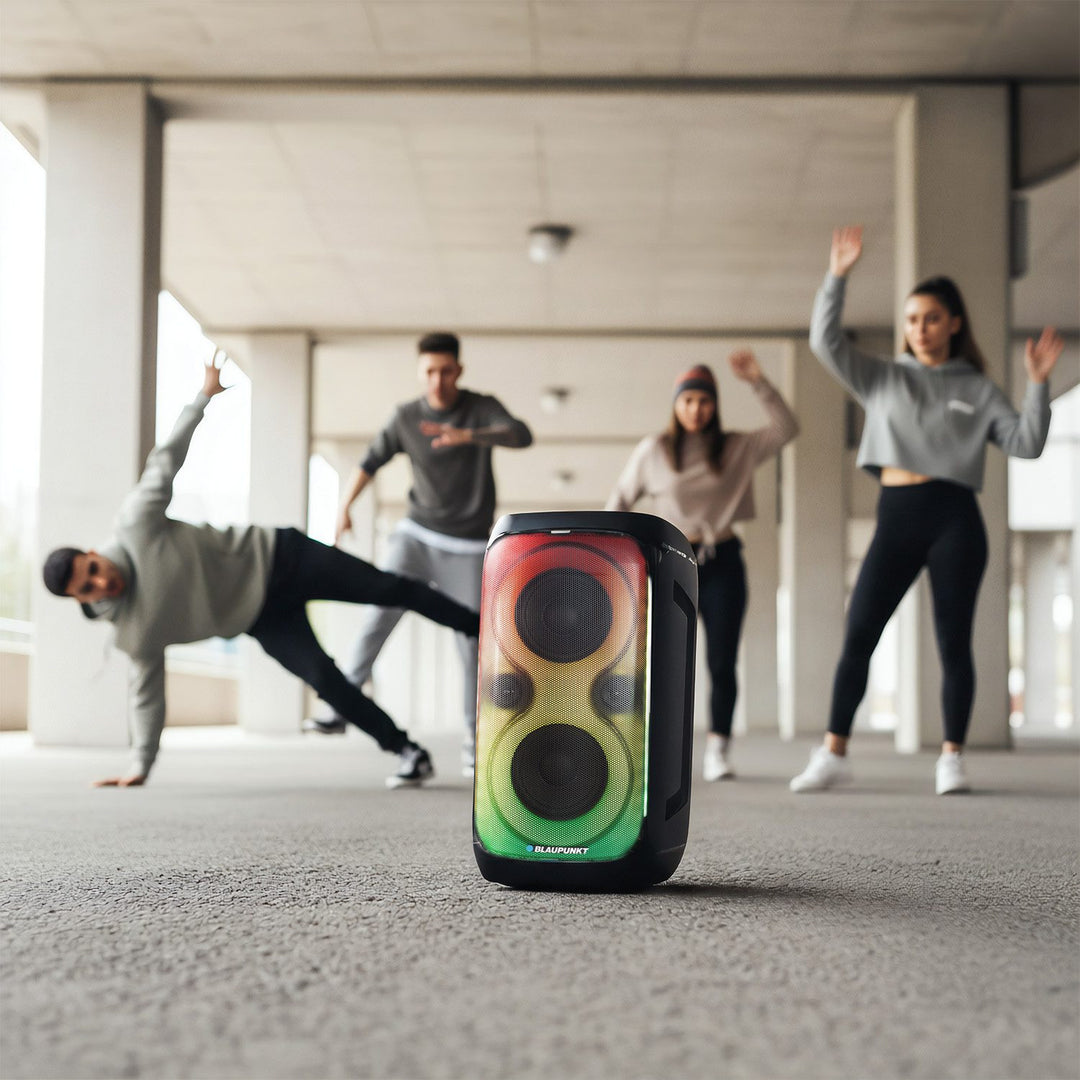 Blaupunkt Party Box-luidspreker, LED-verlichting, Bluetooth, USB en AUX, FM-radio, karaokefunctie, afstandsbediening, acculooptijd tot 18 uur, PB60X