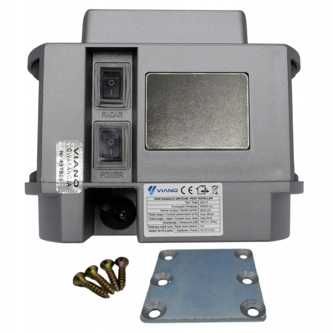 Knaagdierbestrijdingsmiddel, marterbestrijdingsmiddel, muizenbestrijdingsmiddel Viano, ultrasone generator, stroboscooppaneel, drie luidsprekers, Trio-Strob