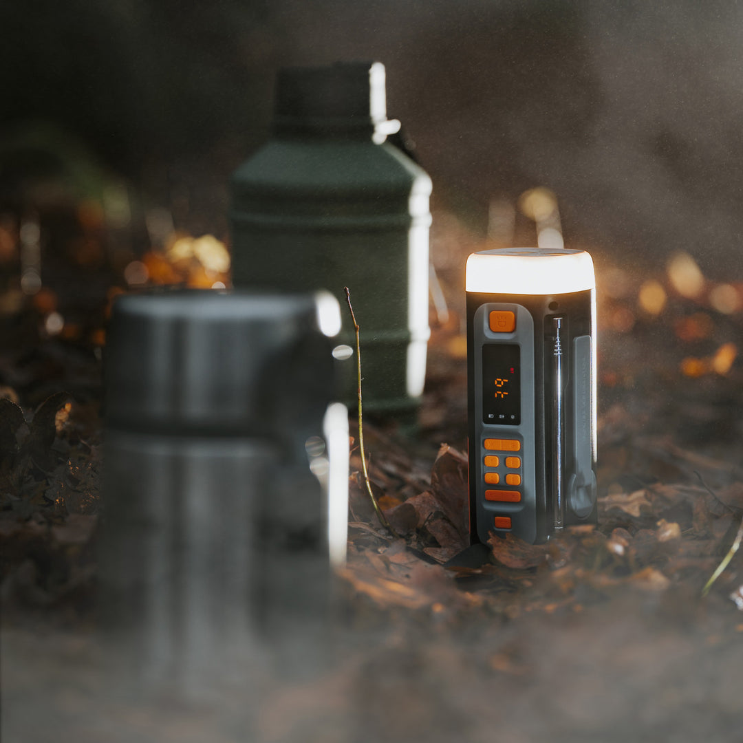 Adler noodradio, met zonnepaneel, handkruk en powerbank, Bluetooth 5.0, 4W LED-zaklamp, 4500 mAh, AD 1920