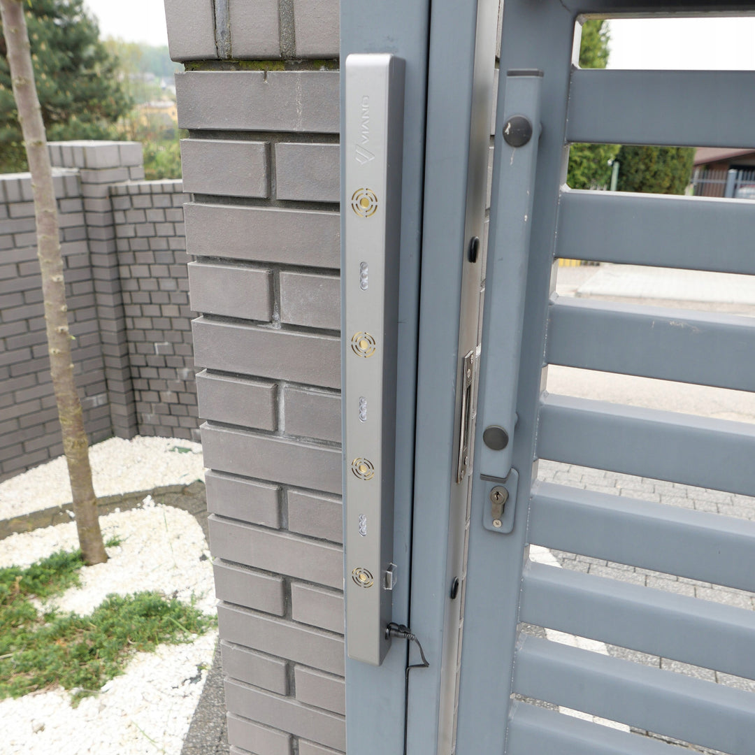 Afschrikmiddel voor knaagdieren, marters, muizen, ratten, wezels Viano, drie stroboscooppanelen, vier luidsprekers, Long Strob