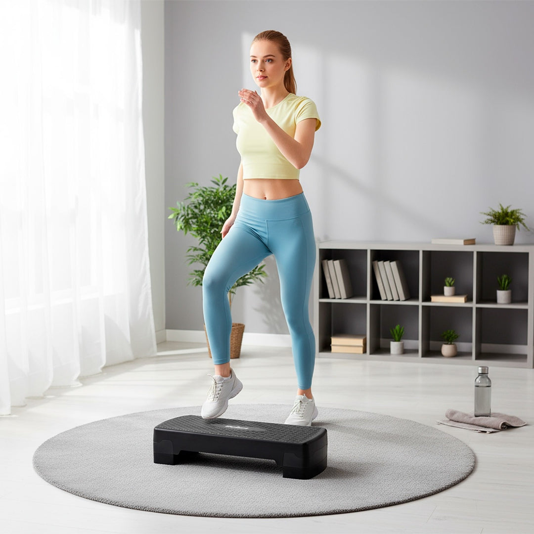 Aerobics- en fitnessstep Rebel Active, 3 treden, 68 cm, zwart, RBA-3227-BK
