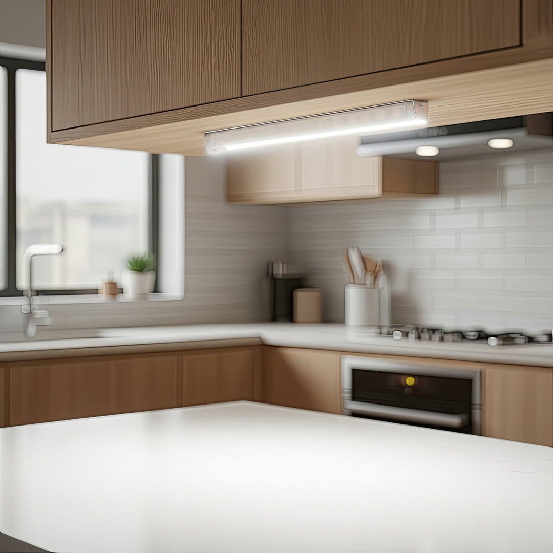 2x Maclean LED-keukenlamp, onderkastmodel met 9 SMD-lampjes, op batterijen, PIR-sensor aan/uit, MCE166 + 6x batterij R-06 R06 AA LR06 1,5 V VARTA Longlife Power