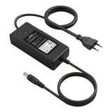 Universele oplader / voedingsadapter van Maclean Energy, voor steps, 42 V DC, 2 A, max. 85 W, snelladen, 6 stekkers, MCE667