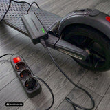 Universele oplader / voedingsadapter van Maclean Energy, voor steps, 54,6 V DC, 2 A, max. 110 W, snelladen, 6 stekkers, MCE665