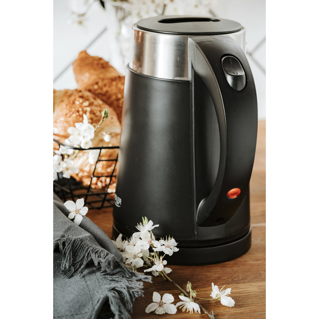 Adler waterkoker, van metaal, 0,6 l, stil, vermogen 800 W, zwart. AD 1372