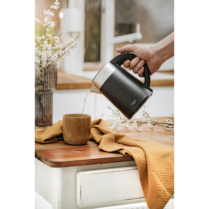 Adler waterkoker, van metaal, 0,6 l, stil, vermogen 800 W, zwart. AD 1372