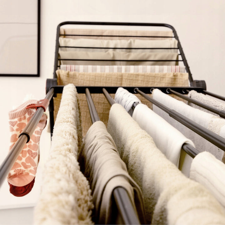 Vileda Infinity Flex Ultimate wasdroger, kleur zwart, tot 30 m droogoppervlak, uitschuifbaar, verhoogd frame, wasgoedhaken, ingebouwde wieltjes, 179620