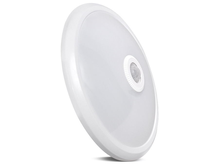 Maclean Energy - LED 12 W plafond met pir-sensor en  ACU noodstroomvoorziening bereik 6m