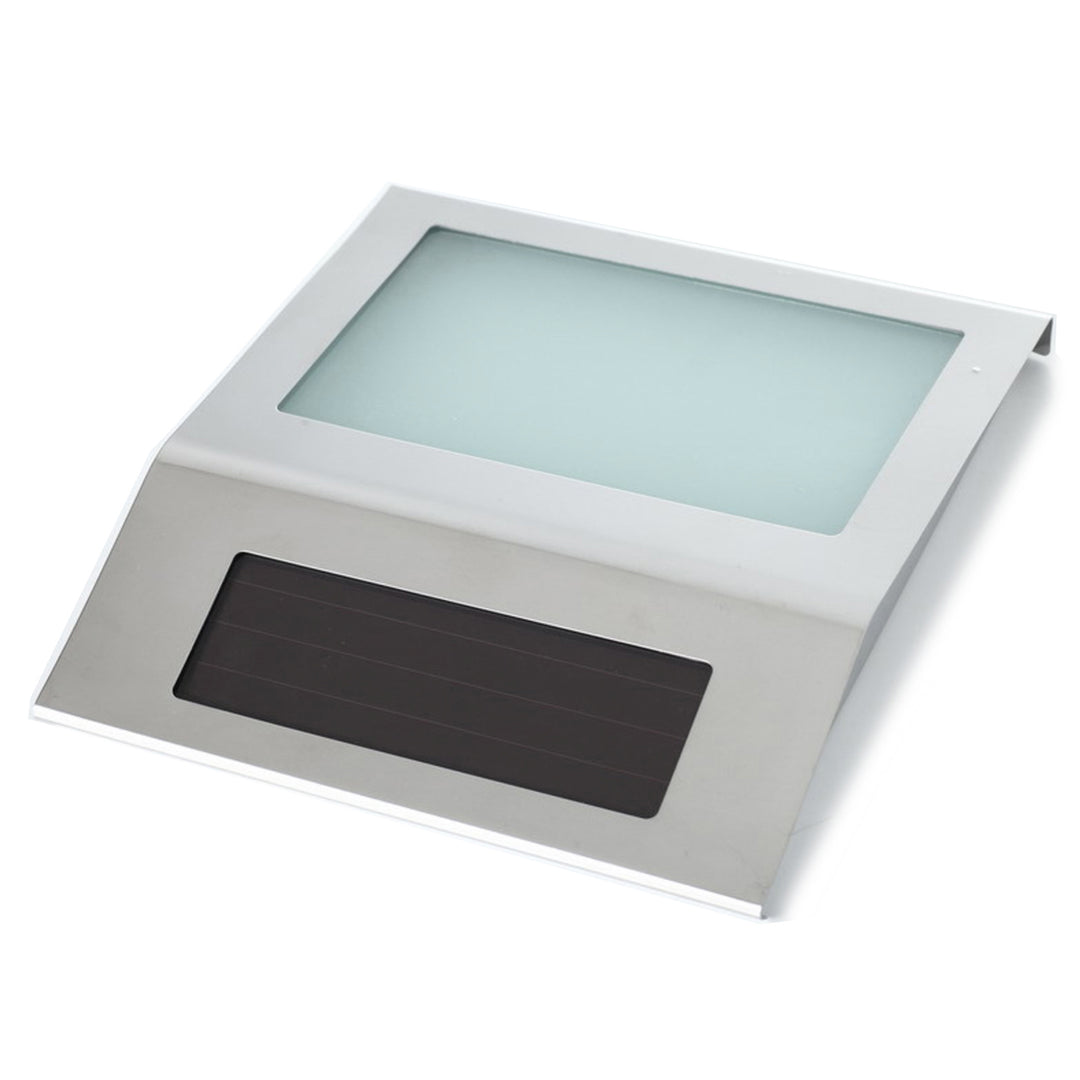 Zonne-energie LED lamp met huisnummer Maclean Energy MCE 172