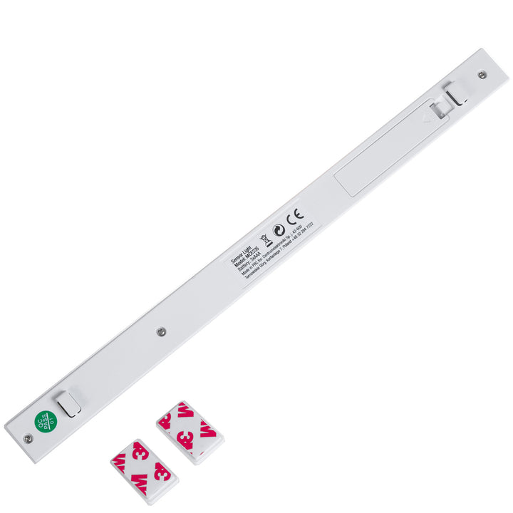 Maclean MCE235 LED-lichtlamp met PIR-bewegingsmelder voor kast, keuken, slaapkamer etc. 3M zelfklevende tape, voeding: 3xAAA-batterijen (niet inbegrepen)