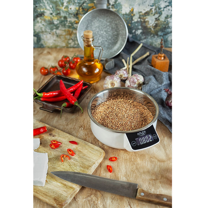 Adler AD3166 - keukenweegschaal met ingebouwde kom / 900ml