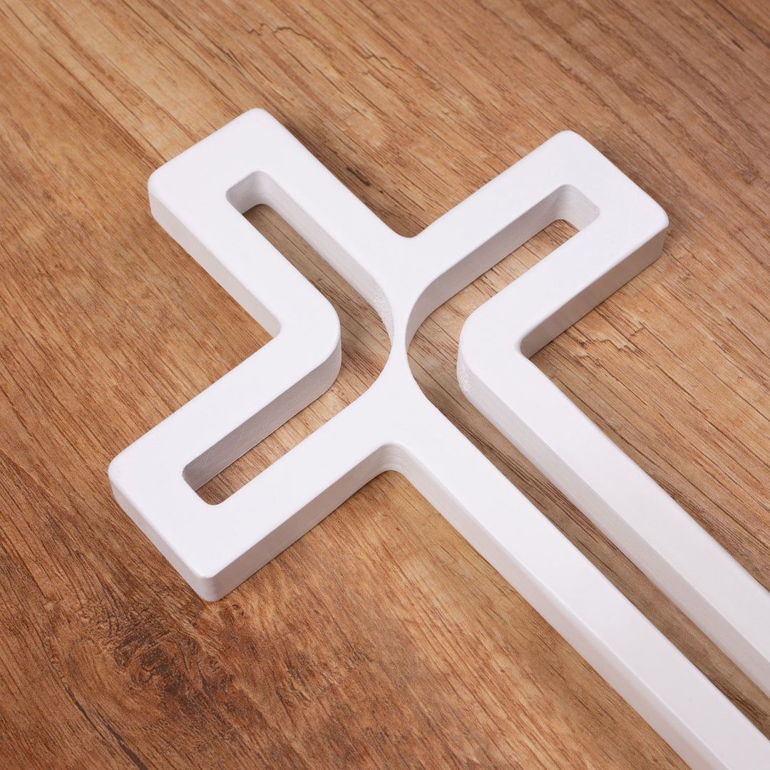 Houten hangend kruis modern wit 18x12x1,5 cm