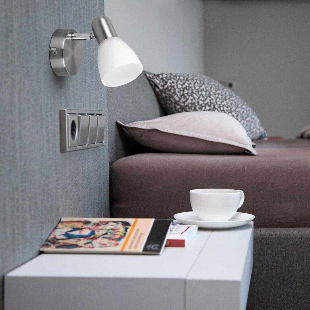 Klassieke wandspot voor de slaapkamer Rabalux Soma Spotlight