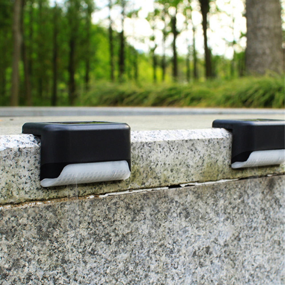 8x Maclean LED traplamp op zonne-energie IP44, 4000K, Ni-MH 100 mAh, 80x45x45mm, schemersensor MCE319