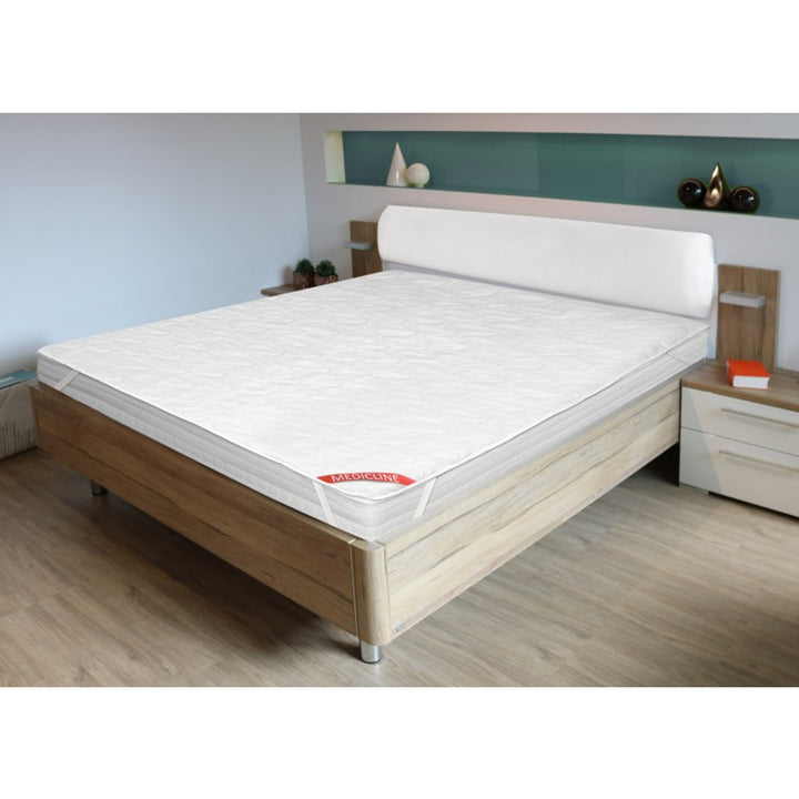 AIO FACTORY Ecco doorgestikte matrasbeschermer met elastiek, afmeting 160x200cm in wit